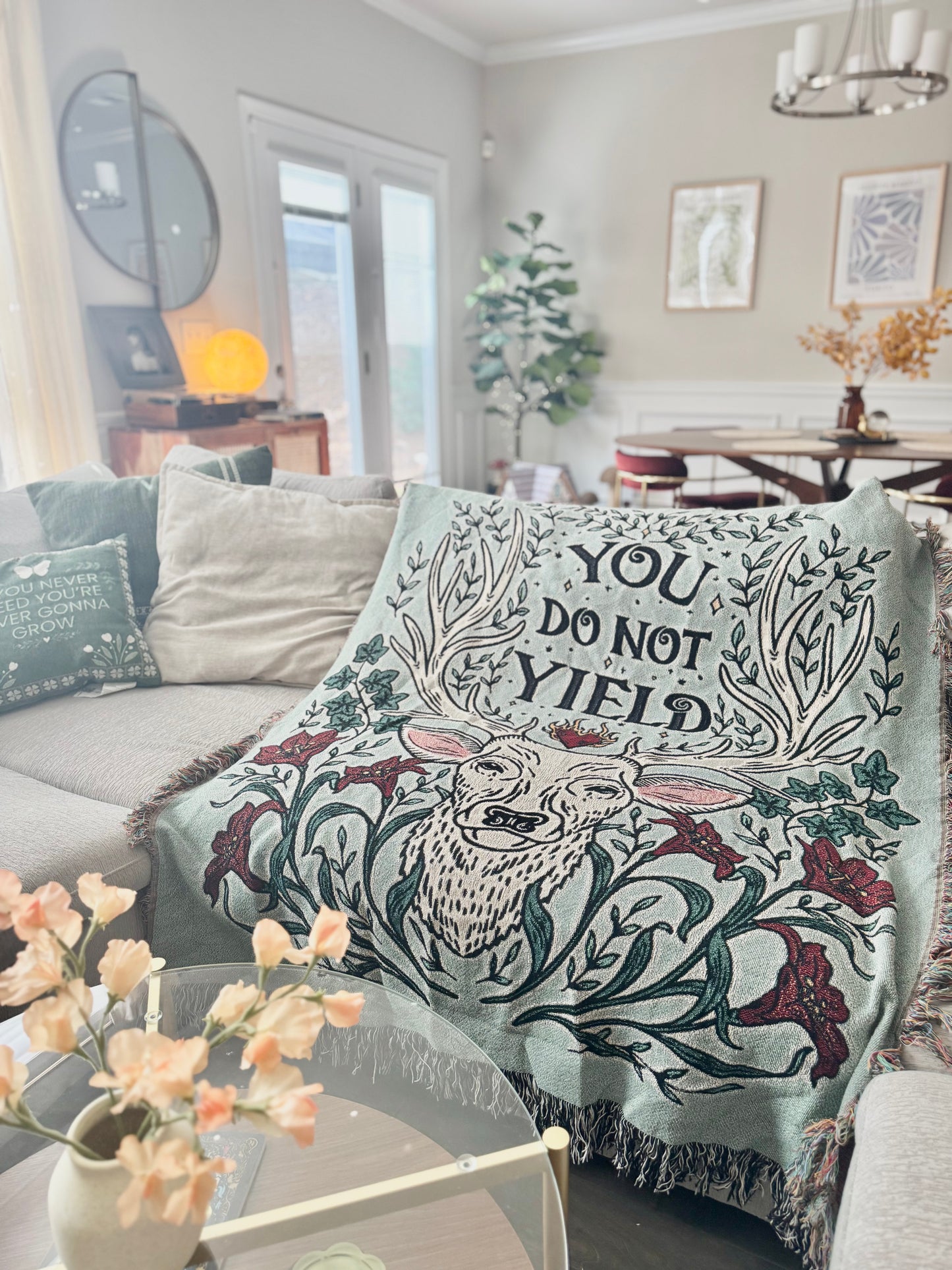 Throne of Glass You Do Not Yield Woven Blanket, Officially Licensed Sarah J Maas Terrasen