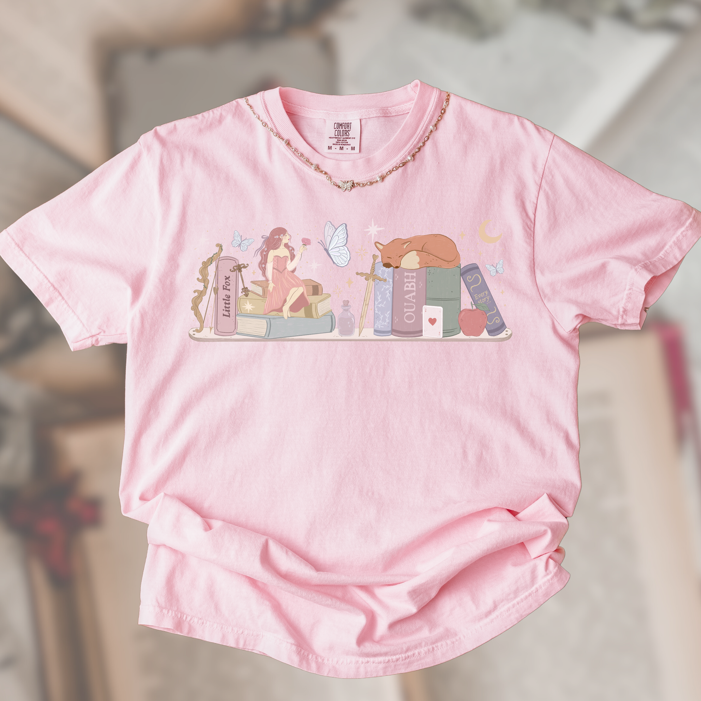 Evangeline Fox Little Fox Bookshelf Shirt