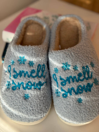 I smell Snow Stars Hallow Plush Slippers