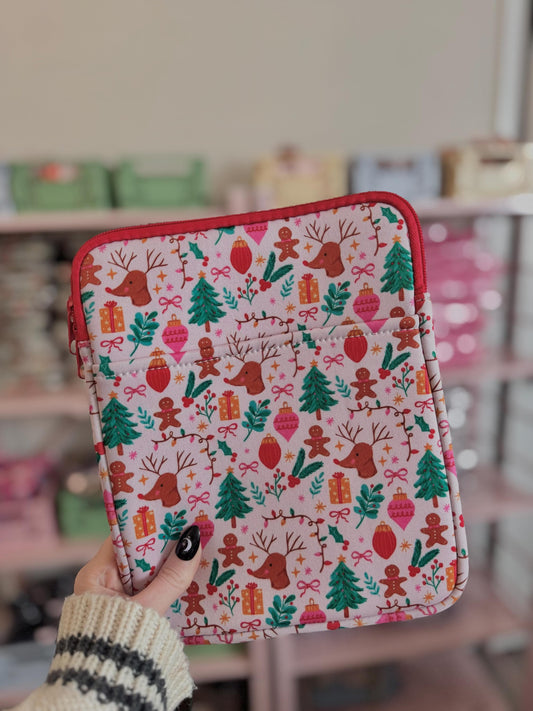 Pastel Christmas Reindeer Book & Kindle Pouch, Medium E-Reader Zip up Book Sleeve, Bookish Holiday Gifts