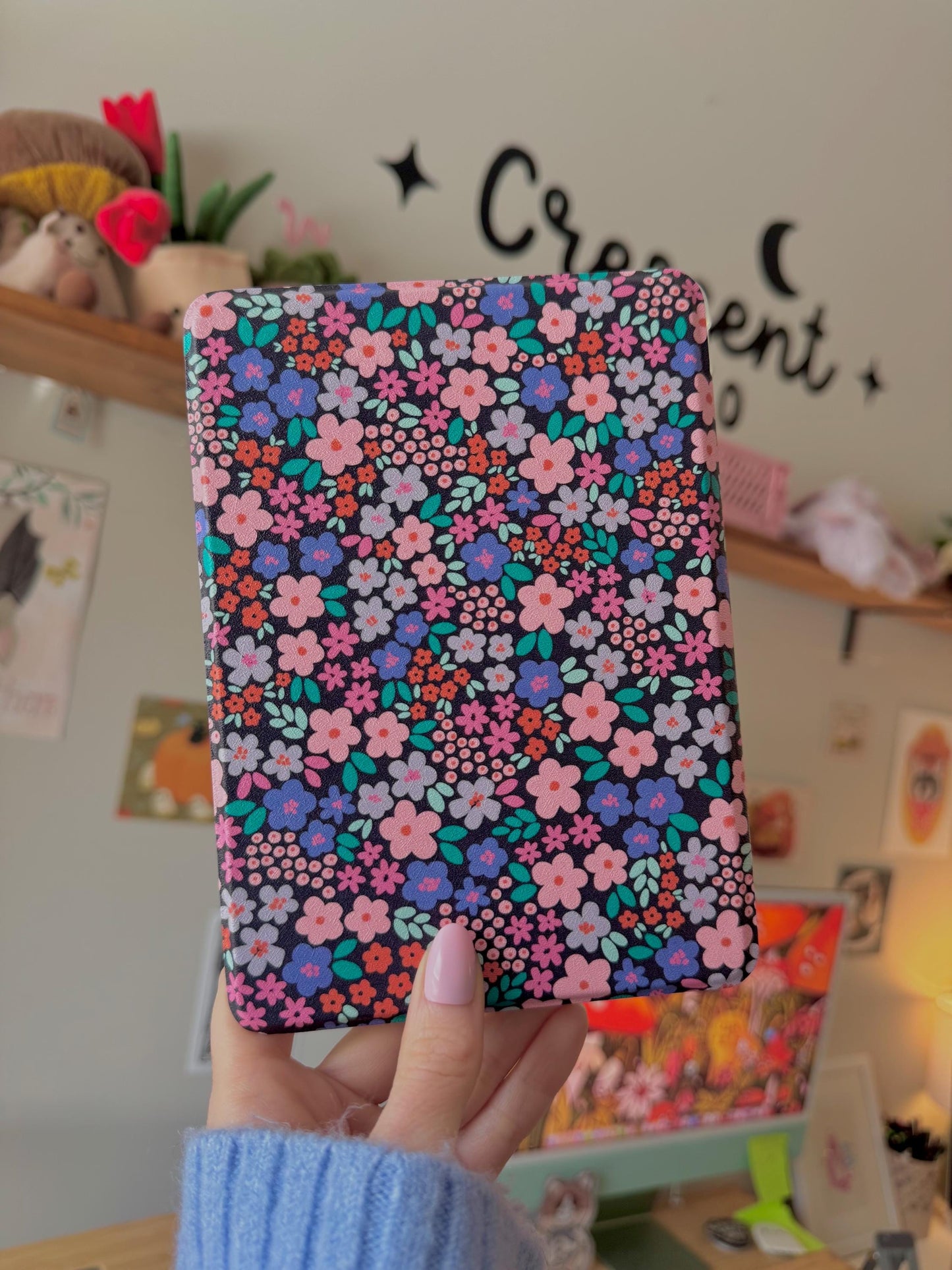 Kindle Case with Clear Back, E-Reader Accessoires, Bookish Gifts, Cute Kindle Case with Hand Strap