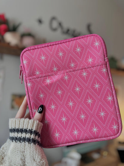 Pink Retro Christmas Book & Kindle Pouch, Medium E-Reader Zip up Book Sleeve, Bookish Gifts