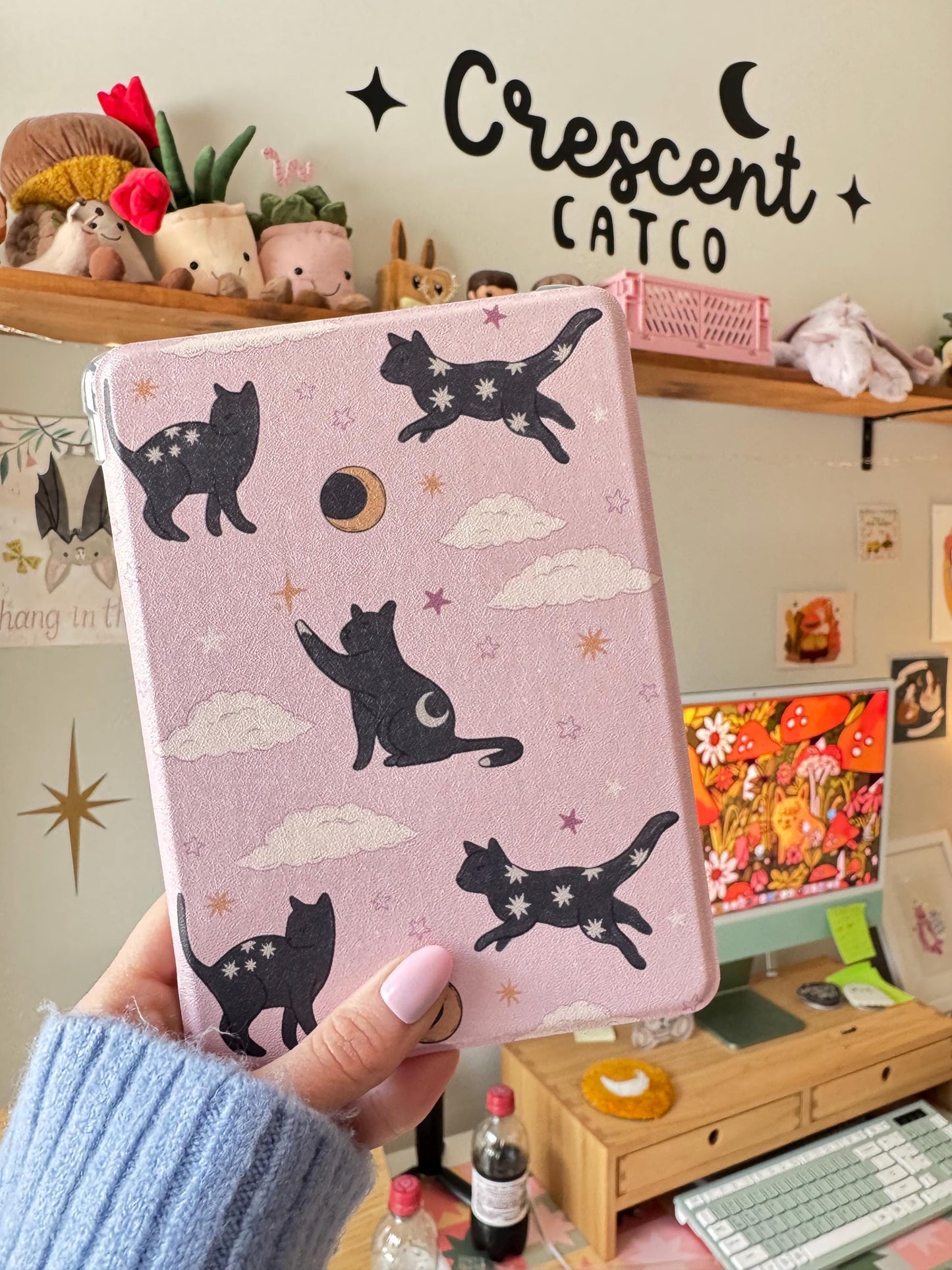 Kindle Case with Clear Back, E-Reader Accessoires, Bookish Gifts, Cute Kindle Case with Hand Strap