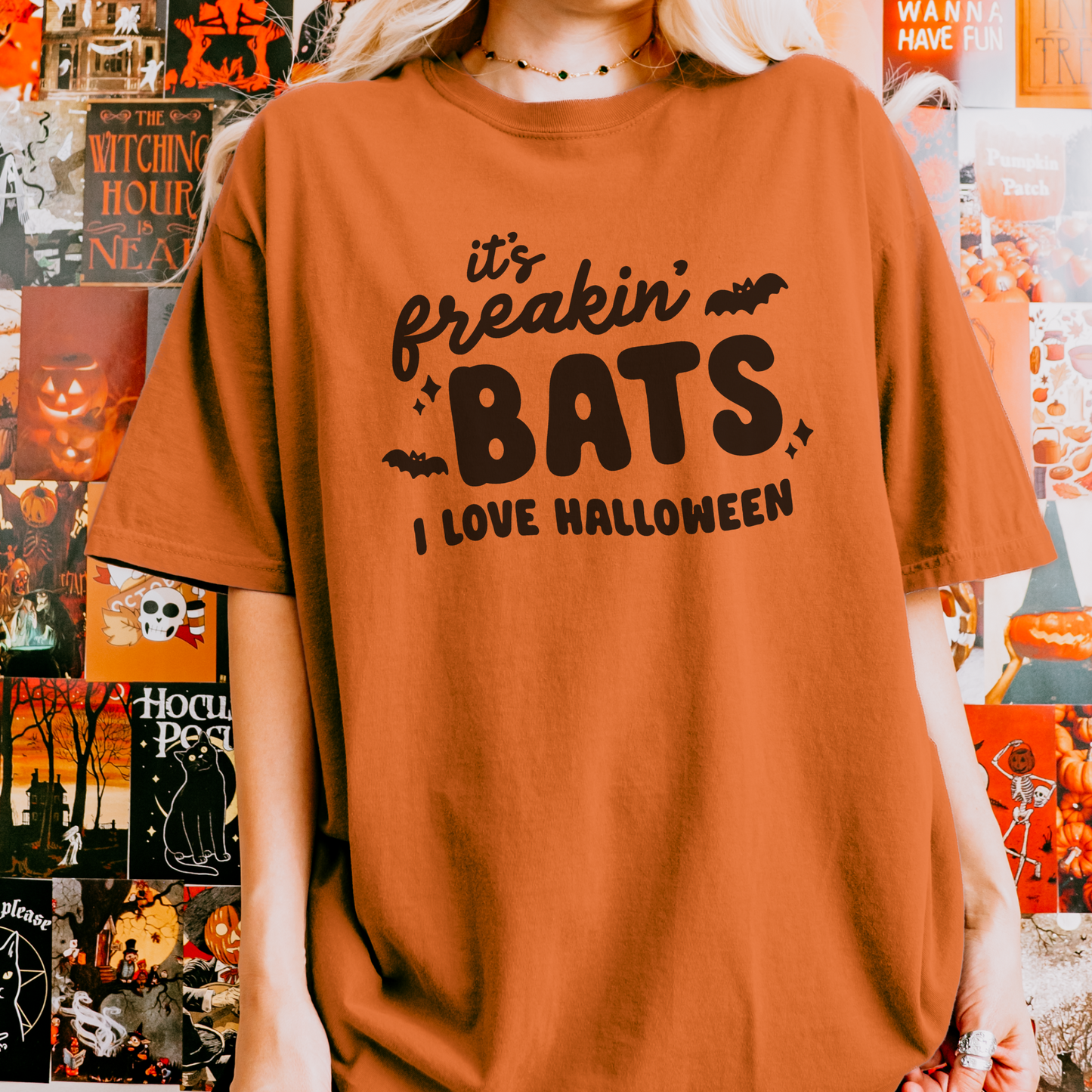 Its Freakin Bats I love Halloween Spooky Cute T-Shirt