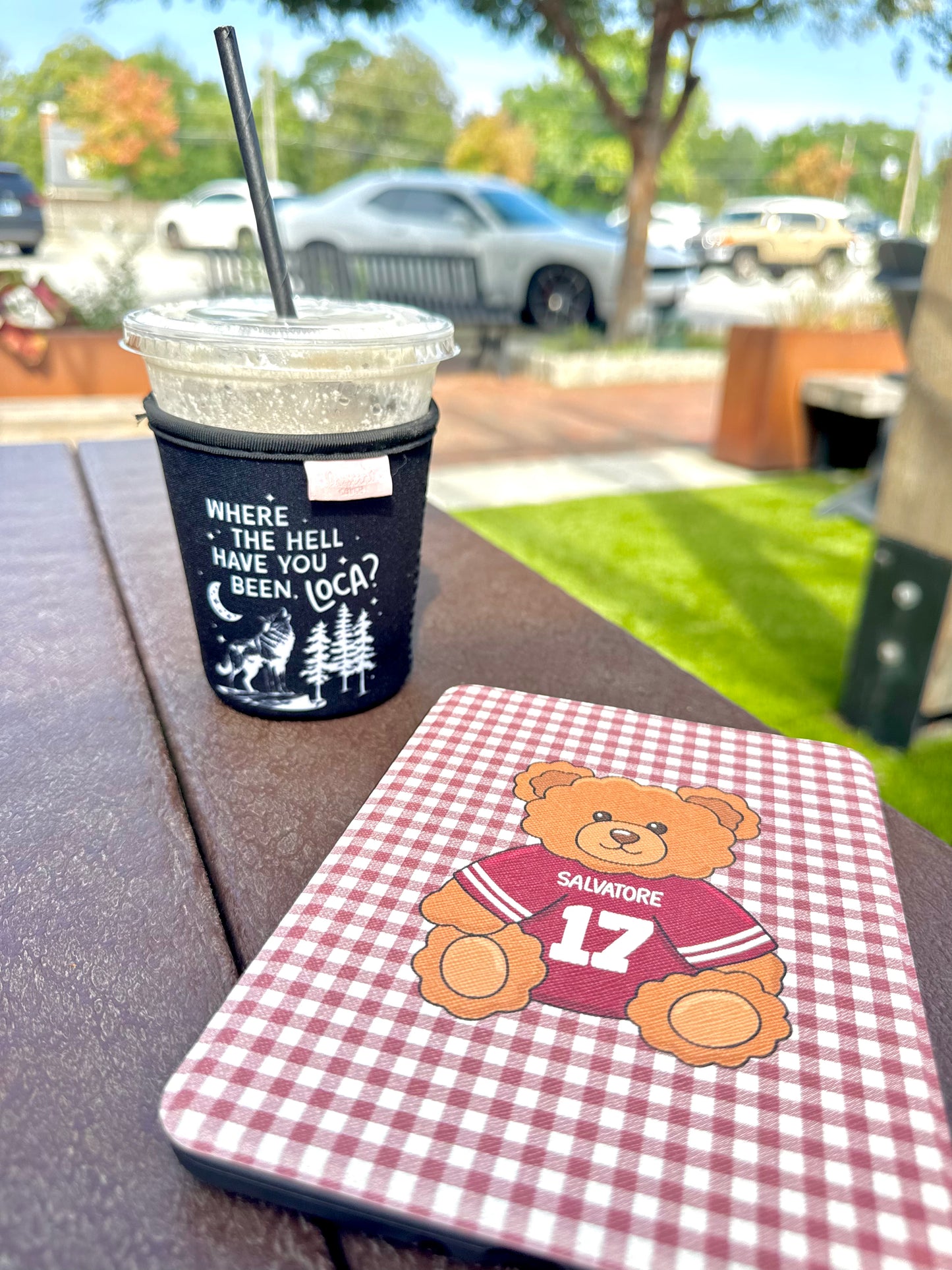 Bella Loca Hoa Hoa Iced Coffee Sleeve
