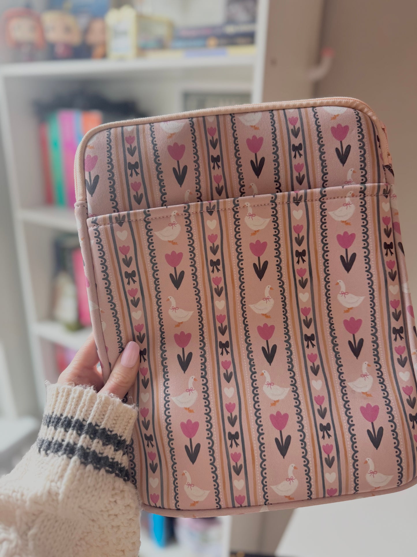 Large Padded Book Sleeve with Zipper, Cute Coquette Goose Reading Pouch