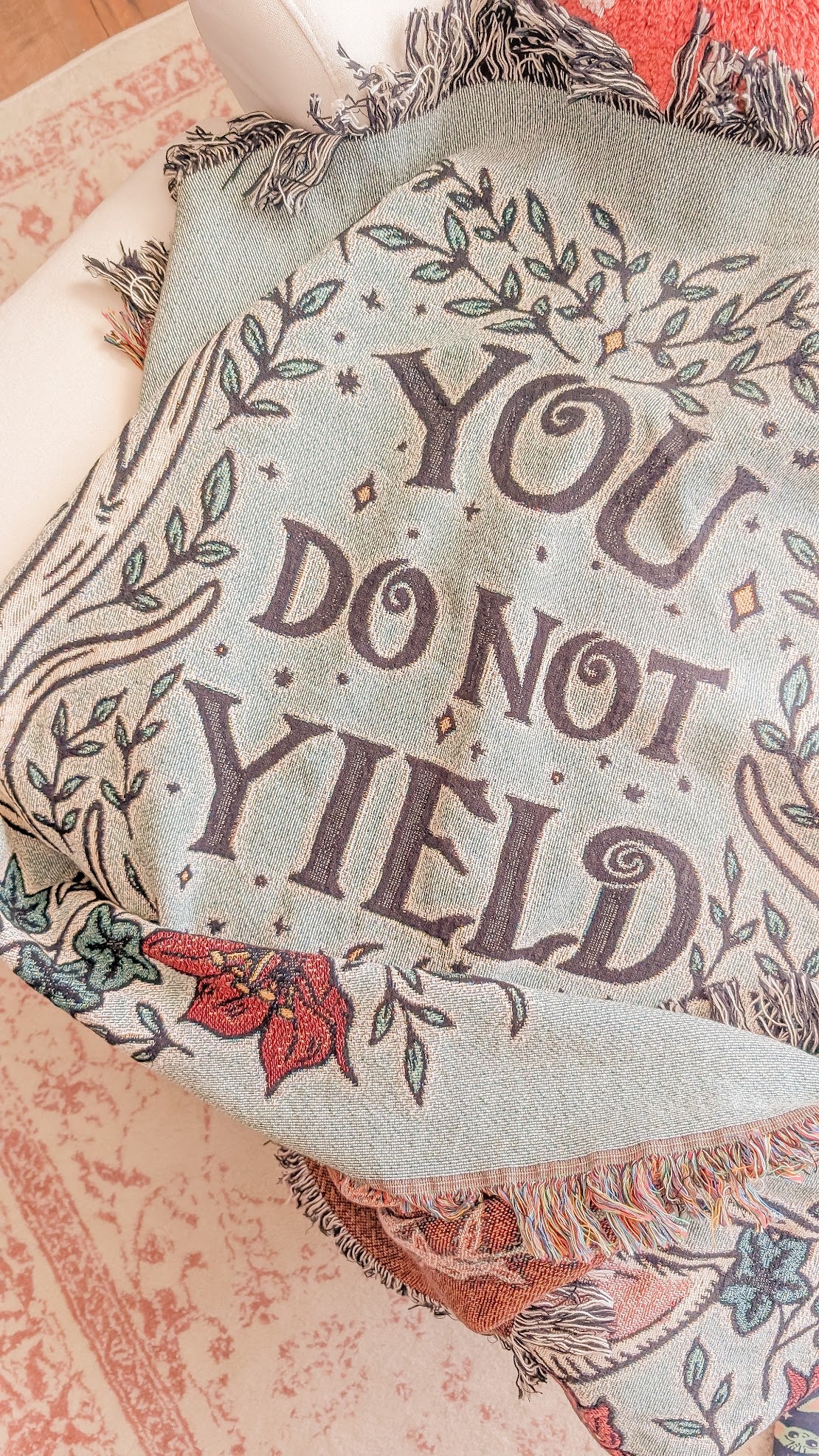 Throne of Glass You Do Not Yield Woven Blanket, Officially Licensed Sarah J Maas Terrasen