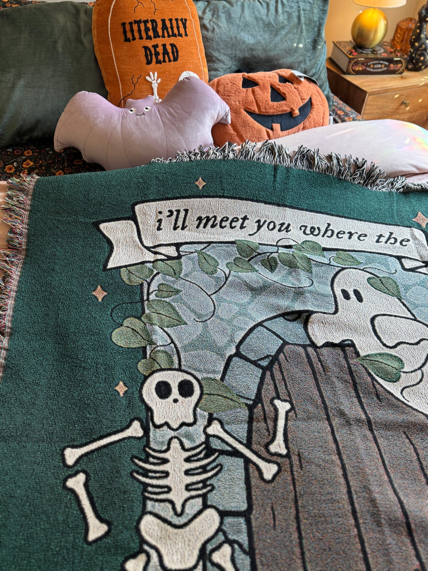 Ivy House of Stone Woven Blanket