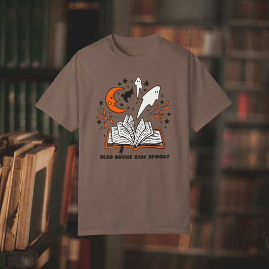 Read Books Stay Spooky T-shirt | Bookish Halloween