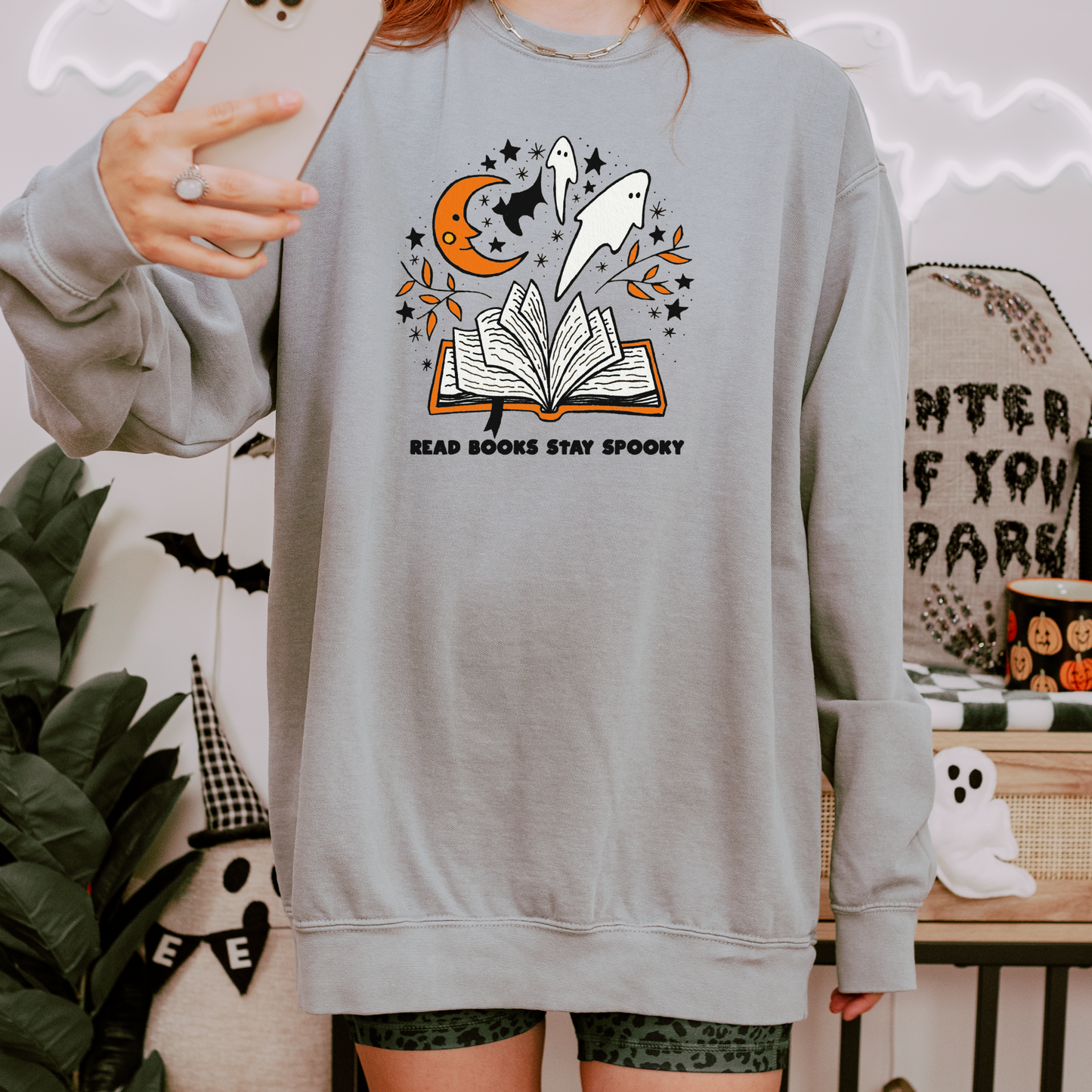 Read Books Stay Spooky Bookish Halloween Crewneck