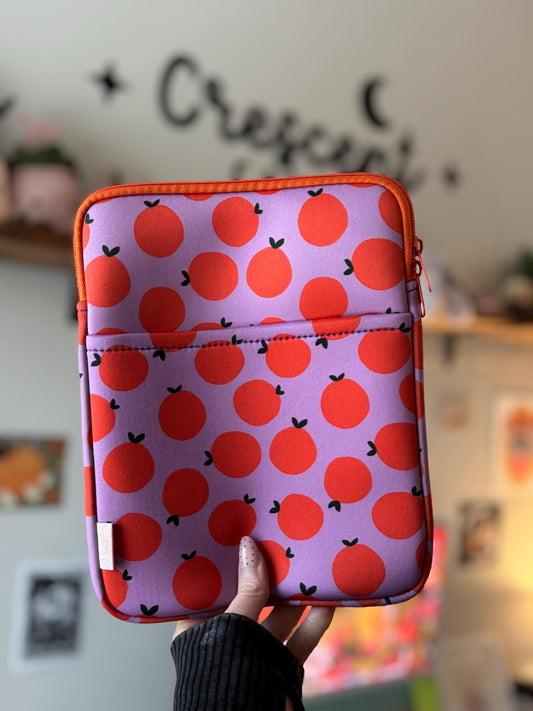 Trendy Retro Orange Reader Book & Kindle Pouch, Medium E-Reader Zip up Book Sleeve, Bookworm Gifts, Book Protector, Whimsical Citrus
