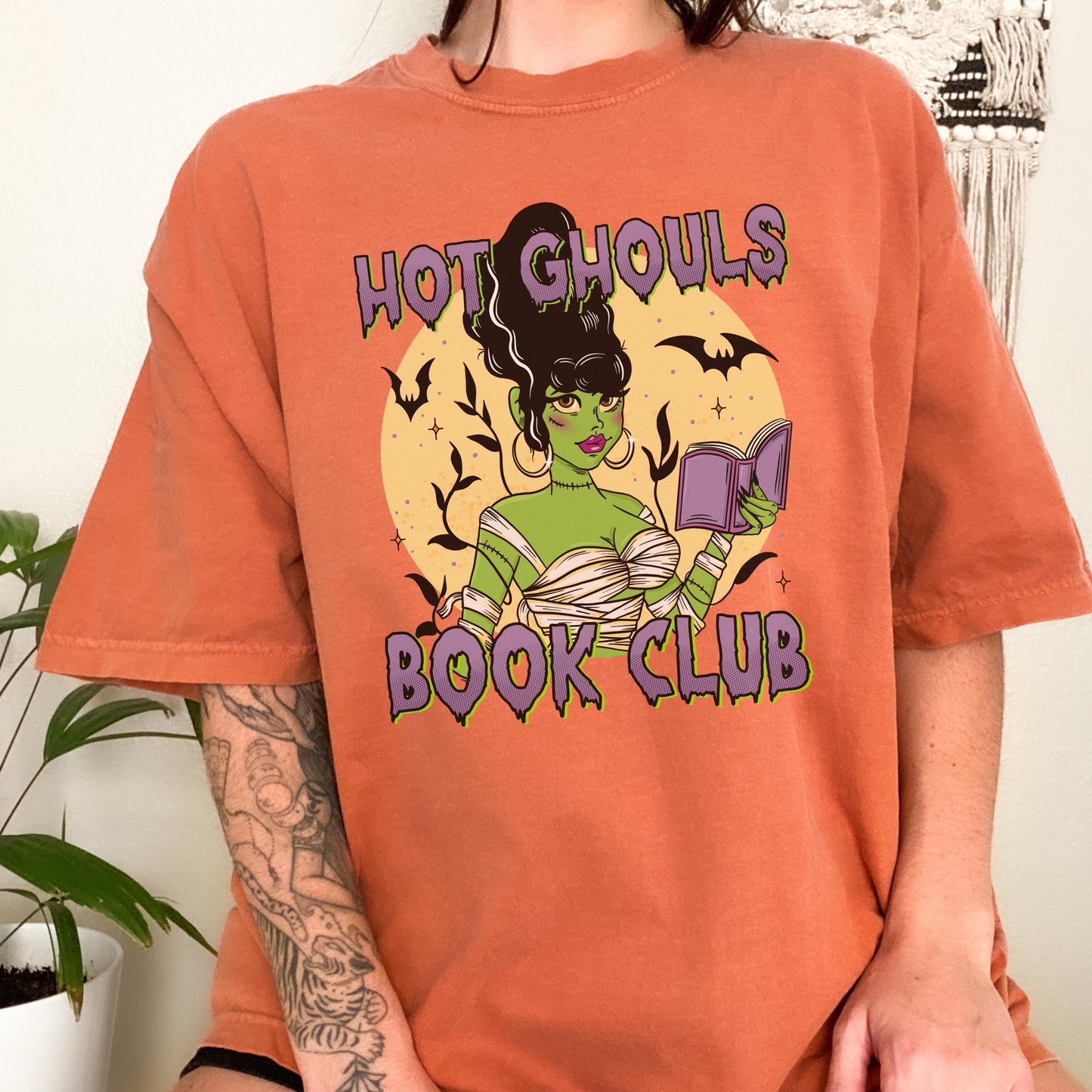 Hot Ghouls Book Club Tshirt | Spook Season Bookish Shirt | Fall Reader Shirt | Monster Girl Book Shirt | Horror Reader Gifts | Spooky Cute